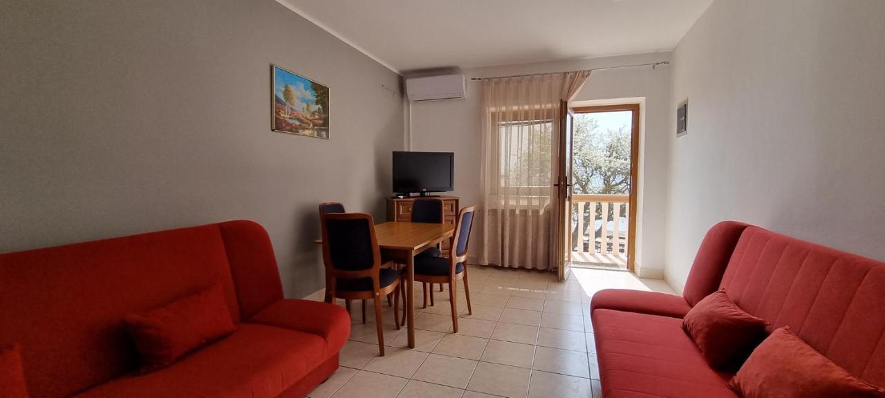 Sand Beach Apartment Idila Medulin Exterior photo
